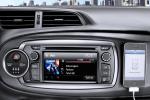 Toyota Yaris 2012 года
